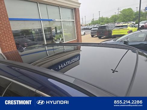 Used 2017 Hyundai Santa Fe Sport AWD/4WD image 9