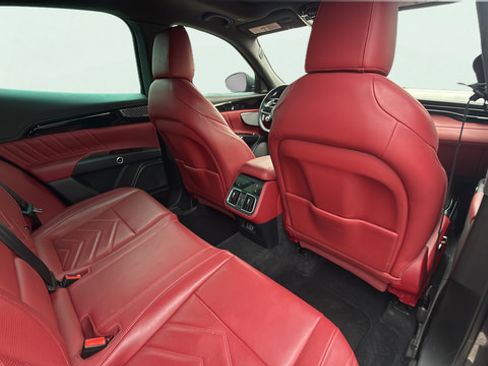 Used 2023 Maserati Grecale Modena AWD/4WD image 25