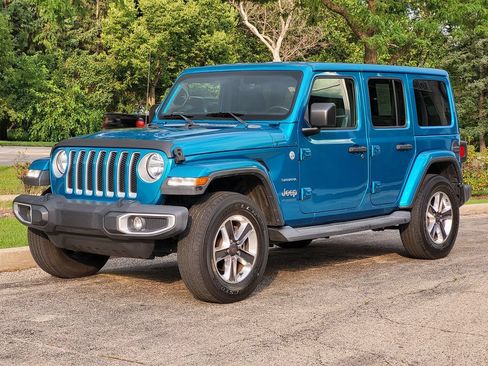 Used 2020 Jeep Wrangler Unlimited Sahara w/ Uconnect 4C Nav & Sound Group AWD/4WD image 10