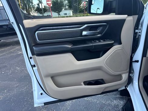 Used 2020 RAM 1500 Big Horn AWD/4WD image 13
