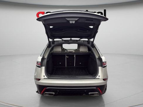Used 2019 Land Rover Range Rover Velar R-Dynamic SE AWD/4WD image 25