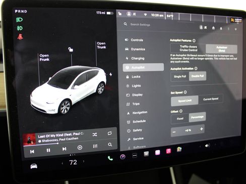 Used 2020 Tesla Model Y Long Range image 21