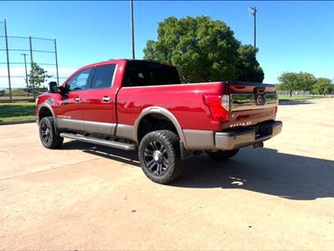Used 2016 Nissan Titan Platinum Reserve image 5