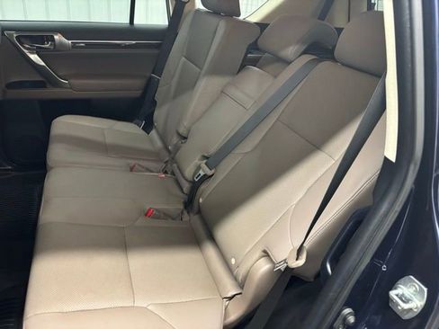 Used 2023 Lexus GX 460 Premium w/ Premium Package AWD/4WD image 12