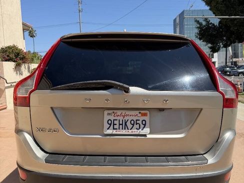 Used 2013 Volvo XC60 3.2 FWD image 5