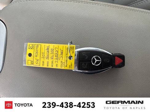 Used 2011 Mercedes-Benz ML 350 2WD image 23