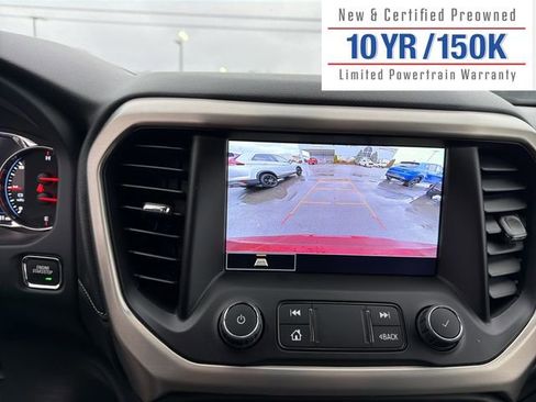 Used 2023 GMC Acadia Denali image 25