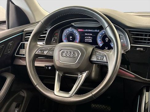 Certified 2023 Audi Q8 Premium Plus w/ Premium Plus Package AWD/4WD image 19