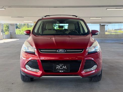 Used 2014 Ford Escape Titanium AWD/4WD image 2