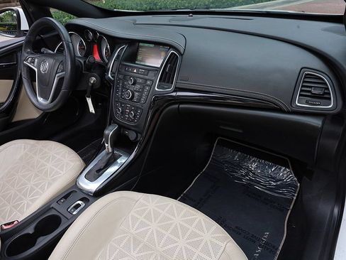 Used 2018 Buick Cascada Premium FWD image 33