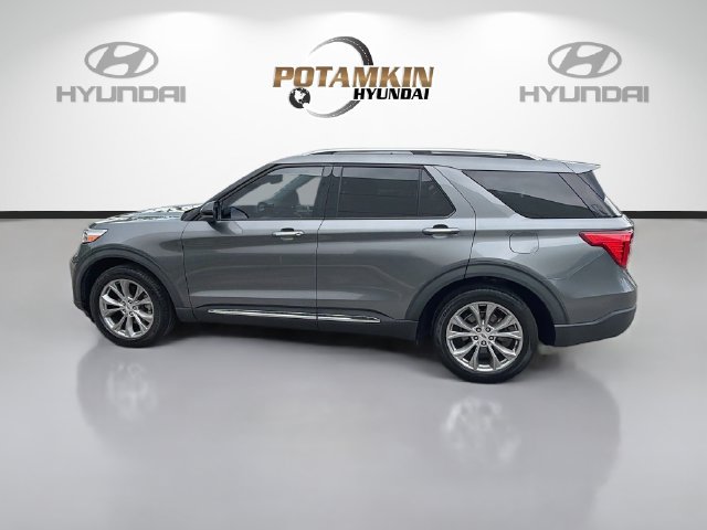 Used 2022 Ford Explorer Limited w/ Equipment Group 301A RWD image 8