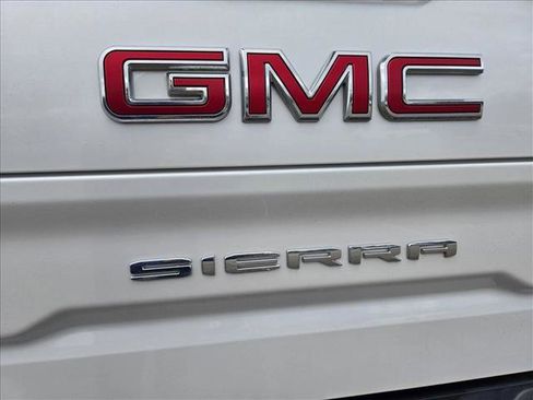 Used 2019 GMC Sierra 1500 SLT RWD image 21