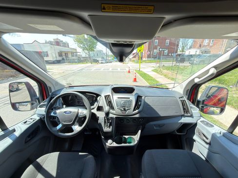 Used 2018 Ford Transit 250 148 High Roof Extended RWD image 30