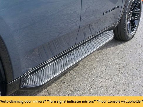 Used 2023 Jeep Wagoneer Series II image 16