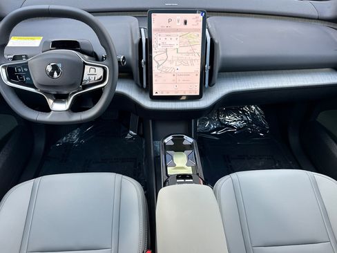 New 2026 Volvo EX30 Plus RWD image 11