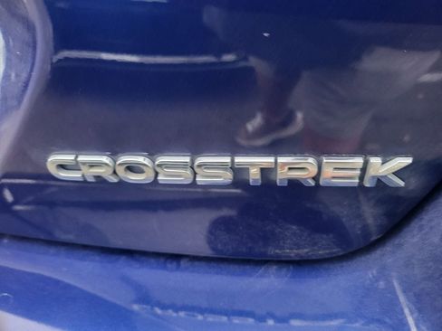 Used 2025 Subaru Crosstrek 2.0i Premium image 13