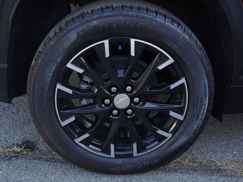 New 2026 Chevrolet Traverse LT w/ Sun and Wheel Package image 12