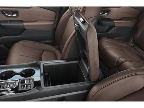 Used 2026 Honda Pilot Elite image 12