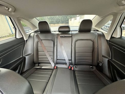 Used 2023 Volkswagen Jetta SE FWD image 45