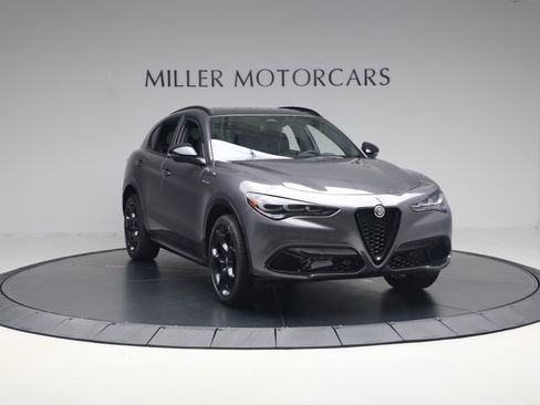 New 2026 Alfa Romeo Stelvio Sprint AWD/4WD image 11