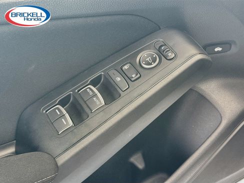 Used 2023 Honda Civic Sport image 25