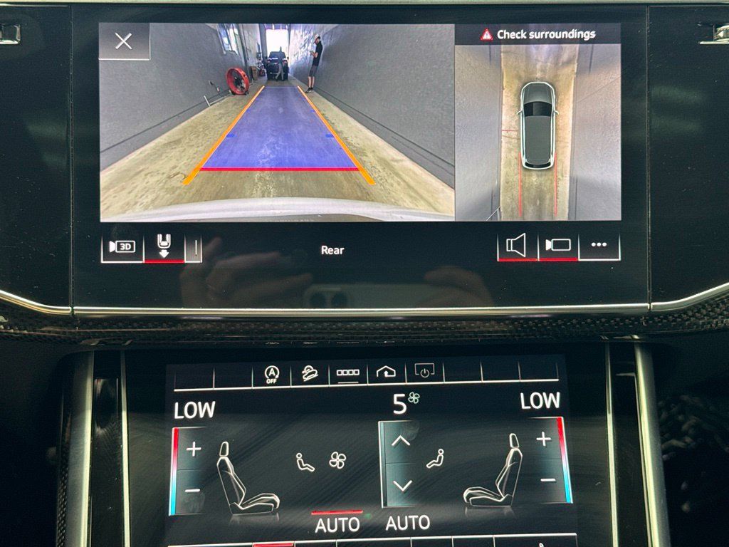 Used 2021 Audi SQ7 Premium Plus AWD/4WD image 16