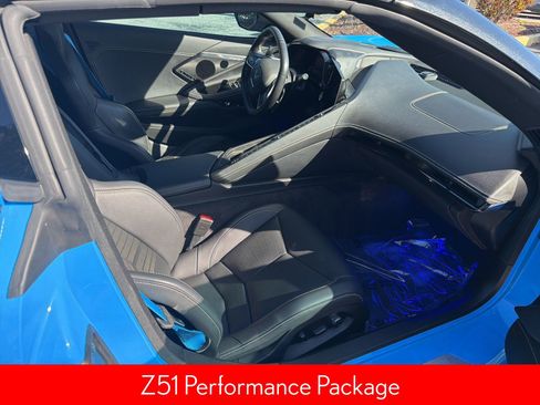 Used 2023 Chevrolet Corvette Stingray Preferred Conv w/ Z51 Performance Package RWD image 9