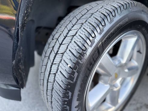 Used 2013 Chevrolet Tahoe LTZ image 29