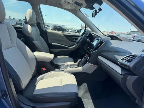 Used 2022 Subaru Forester Limited AWD/4WD image 18