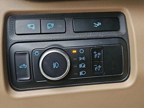 Used 2023 Ford F350 Lariat w/ FX4 Off-Road Package AWD/4WD image 16