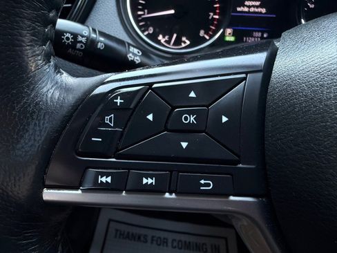 Used 2018 Nissan Rogue SL image 13