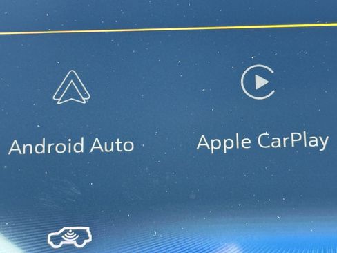 New 2026 Chevrolet Trax RS w/ Sunroof Package image 23