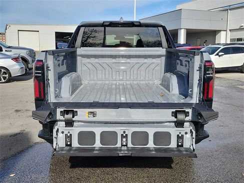 New 2026 GMC Sierra EV Elevation image 9