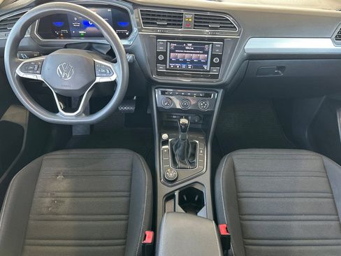 Used 2022 Volkswagen Tiguan S image 12