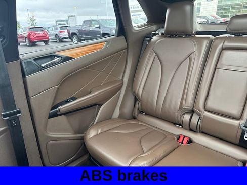 Used 2016 Lincoln MKC Reserve w/ Lincoln MKC Climate Package AWD/4WD image 13