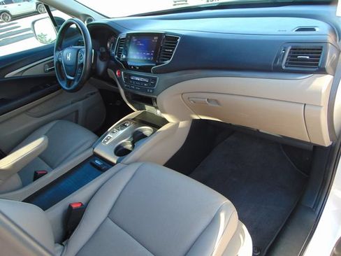 Certified 2023 Honda Ridgeline RTL image 26