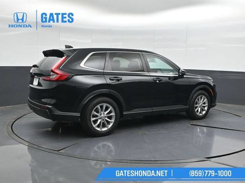 Used 2024 Honda CR-V EX-L image 2