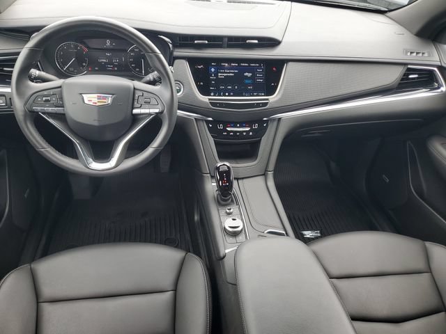 Certified 2024 Cadillac XT6 Luxury w/ LPO, Floor Liner Package AWD/4WD image 27
