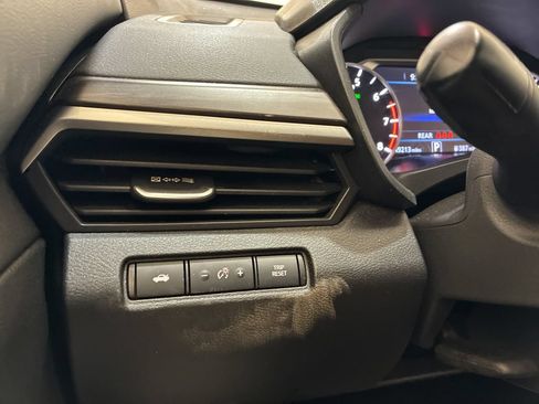 Used 2024 Nissan Altima 2.5 SV FWD image 26