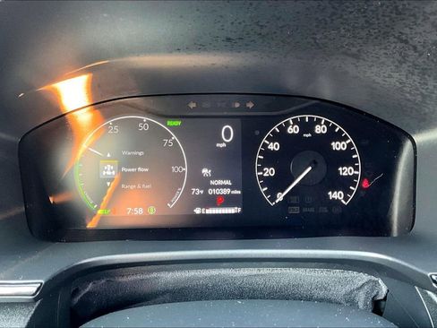 Certified 2025 Honda CR-V Sport-L image 13