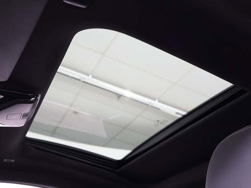 Used 2023 BMW 430i xDrive Coupe w/ M Sport Package image 22