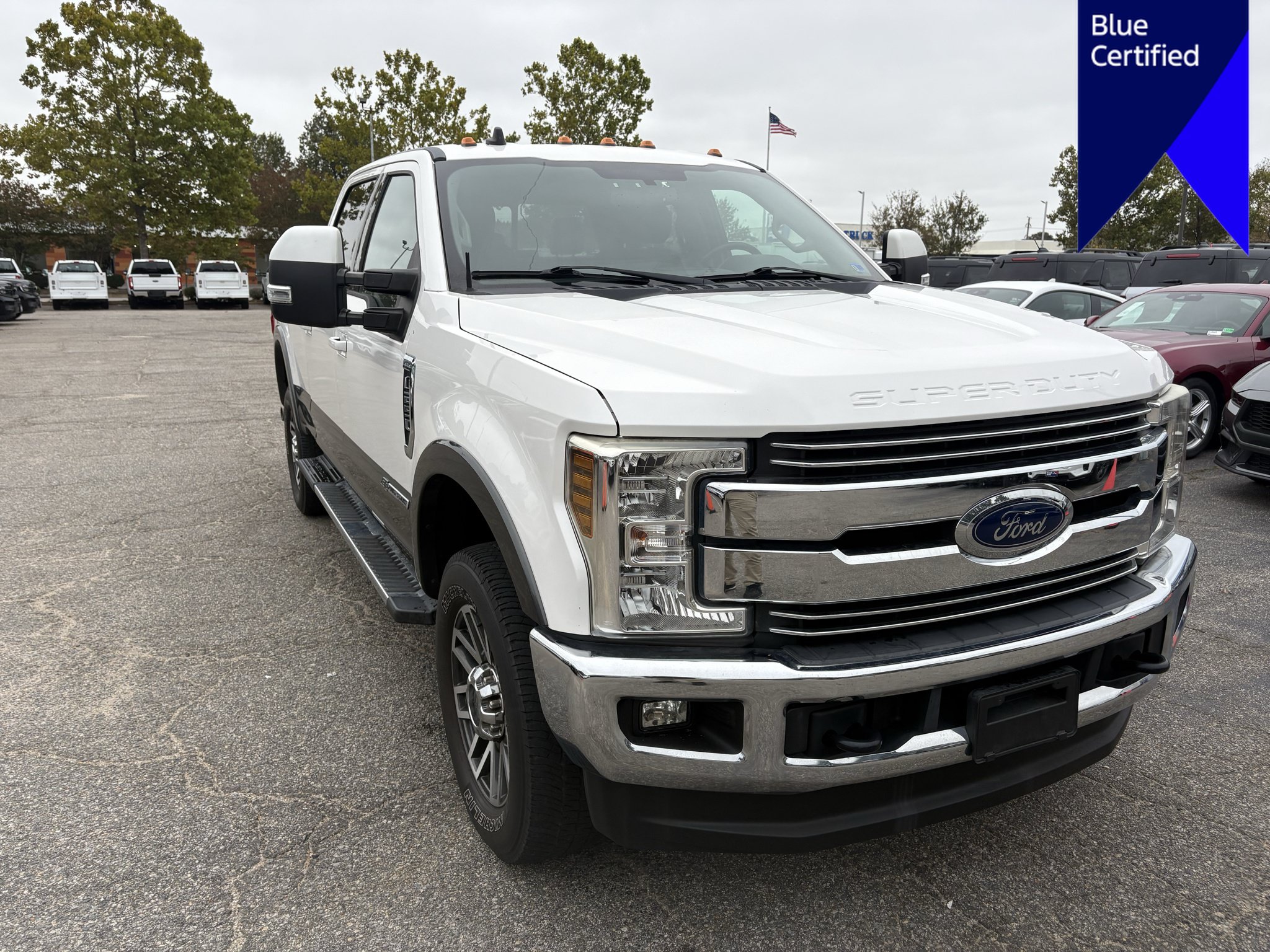 Used 2019 Ford F250 Lariat w/ Lariat Value Package AWD/4WD image 3