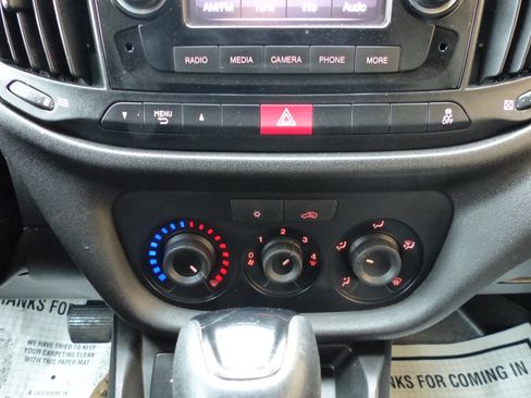 Used 2021 RAM ProMaster City Tradesman image 28