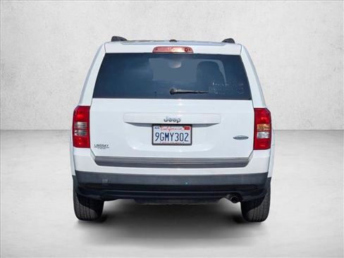 Used 2014 Jeep Patriot Latitude image 6
