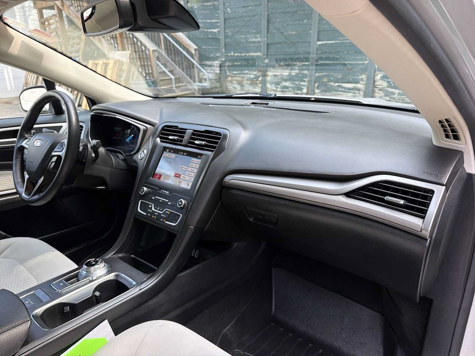 Used 2019 Ford Fusion SE w/ Equipment Group 151A FWD image 27