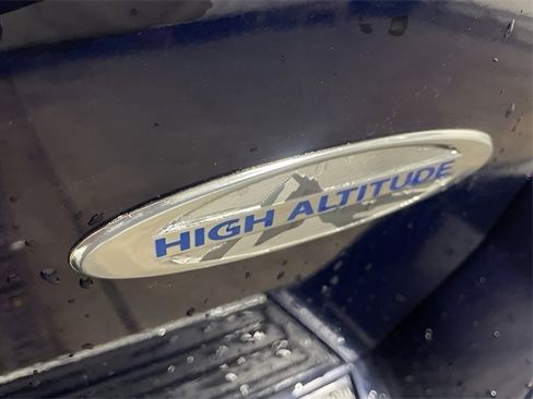 Used 2017 Jeep Compass High Altitude image 36