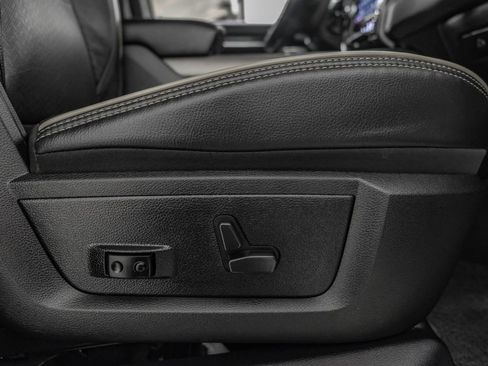Used 2022 RAM 2500 Laramie image 35