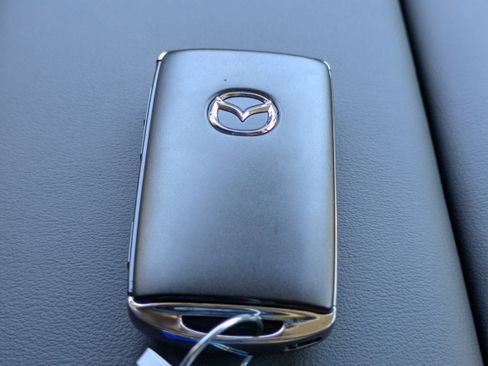 New 2026 MAZDA CX-90 3.3 Turbo w/ Select Package image 32