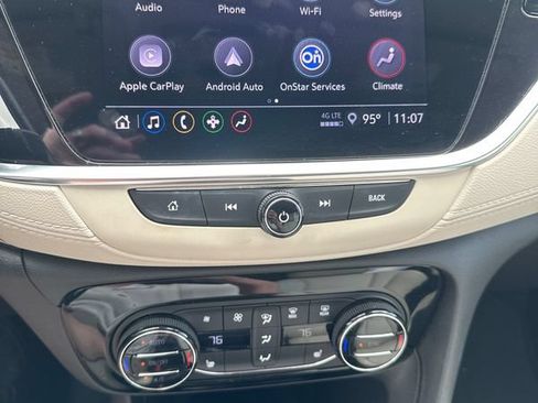 Used 2022 Buick Encore GX Select FWD image 23
