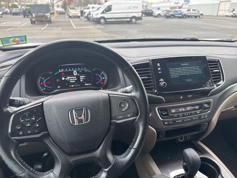 Used 2020 Honda Pilot EX-L image 2